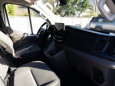 Used 2023 Ford Transit 350 XLT image 19