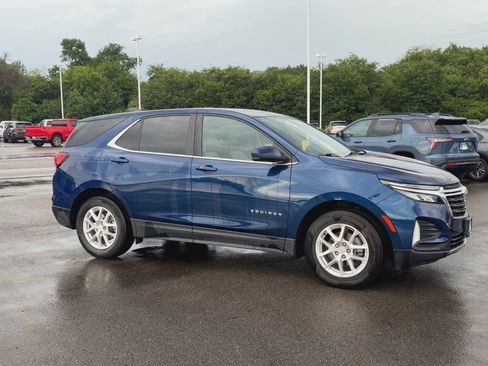 Certified 2023 Chevrolet Equinox LT FWD image 2