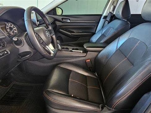 Used 2020 Nissan Altima 2.5 SR w/ Premium Package FWD image 15