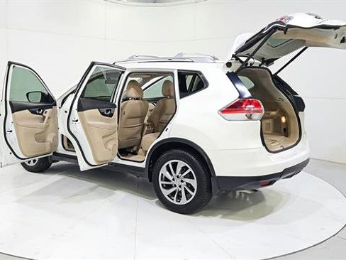 Used 2015 Nissan Rogue FWD image 31
