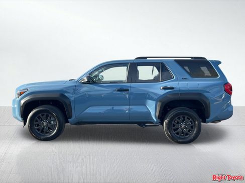 Certified 2025 Toyota 4Runner SR5 RWD image 4