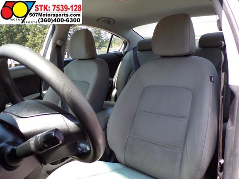 Used 2014 Kia Forte LX w/ Popular Package image 17