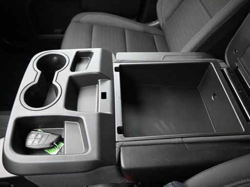 New 2026 GMC Sierra 1500 SLE AWD/4WD image 17