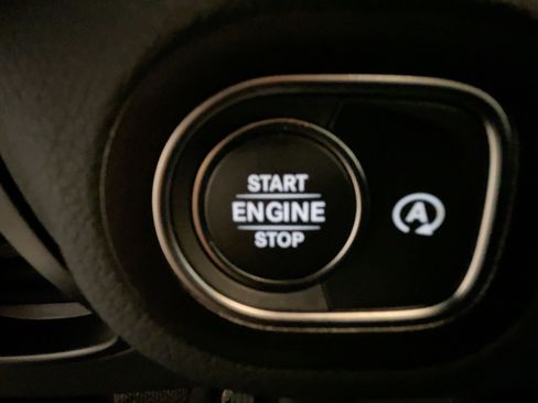 New 2026 Mercedes-Benz GLE 580 4MATIC image 26