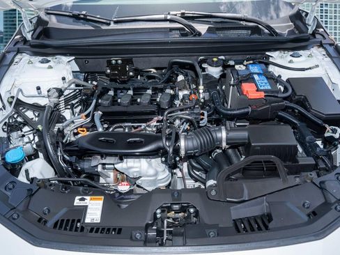 Certified 2023 Honda Accord EX image 37