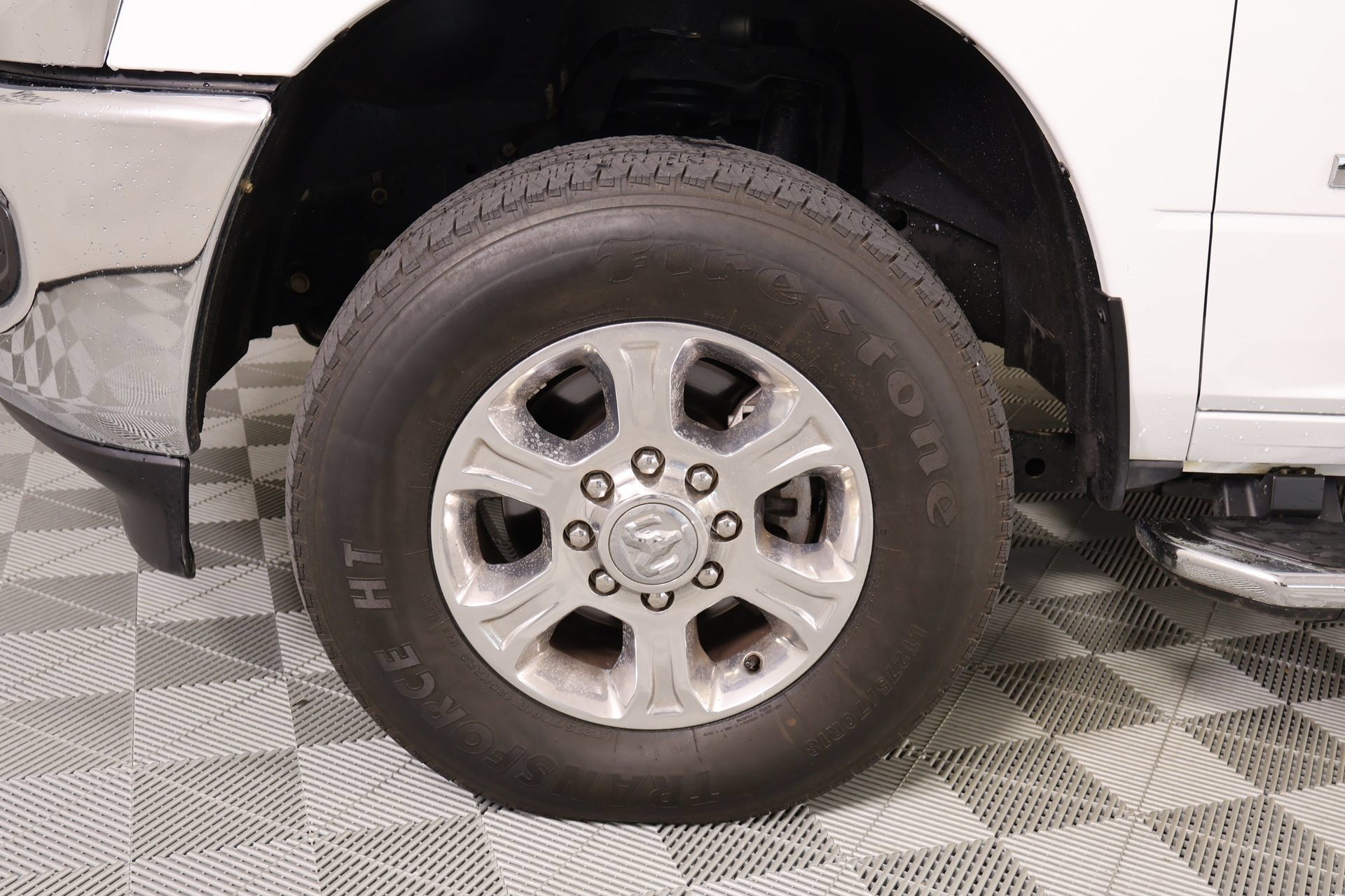 Used 2024 RAM 3500 Big Horn AWD/4WD image 16