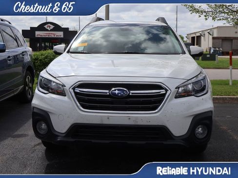 Used 2019 Subaru Outback 2.5i Limited image 9