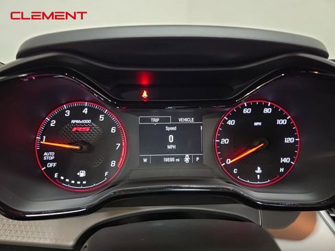 Used 2025 Chevrolet Trax RS image 16