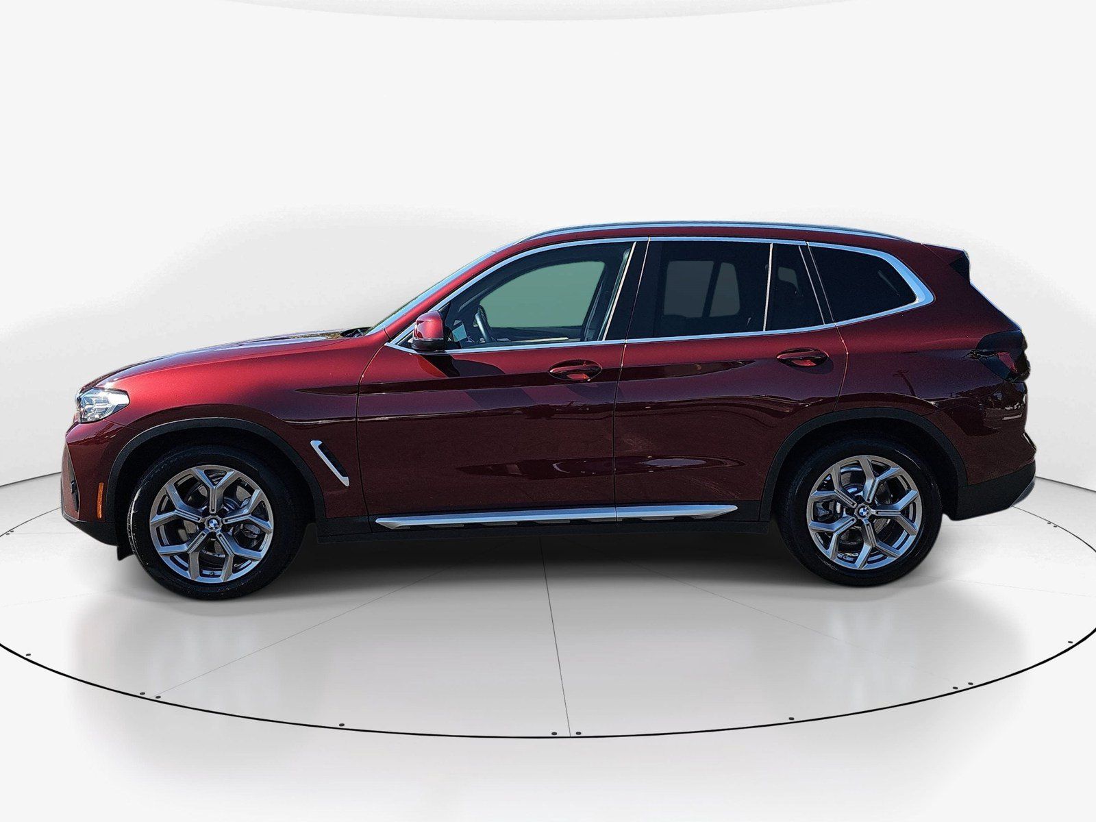 Used 2023 BMW X3 sDrive30i w/ Convenience Package RWD image 7
