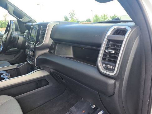 Used 2022 RAM 1500 Big Horn AWD/4WD image 35