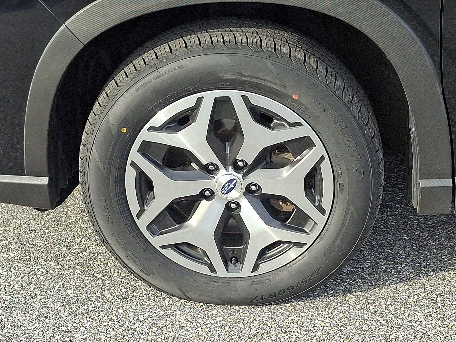 Used 2023 Subaru Forester Premium AWD/4WD image 8