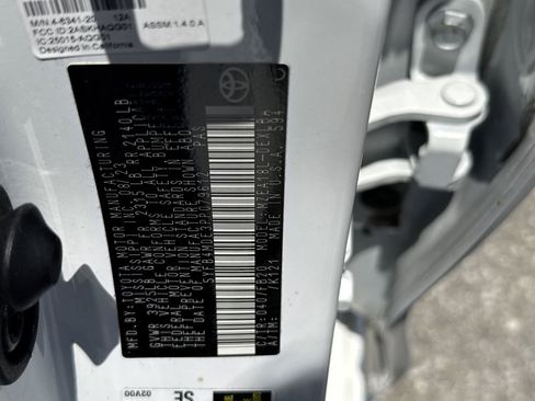 Used 2023 Toyota Corolla LE FWD image 27