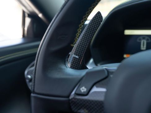 Used 2015 Ferrari 458 Italia Coupe RWD image 36