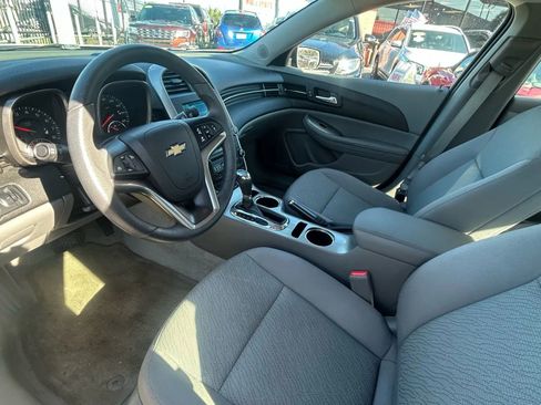Used 2014 Chevrolet Malibu LS FWD image 9