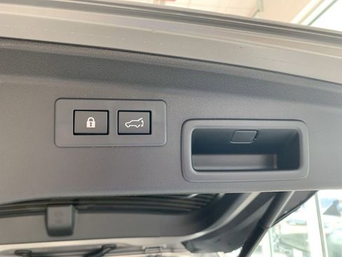 New 2026 Subaru Outback Touring XT image 17