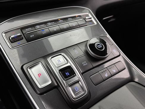 Used 2022 Hyundai Santa Fe SEL w/ Convenience Package FWD image 15