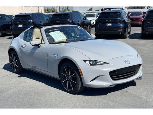 Certified 2025 MAZDA MX-5 Miata RF Grand Touring w/ Weather Package RWD image 9
