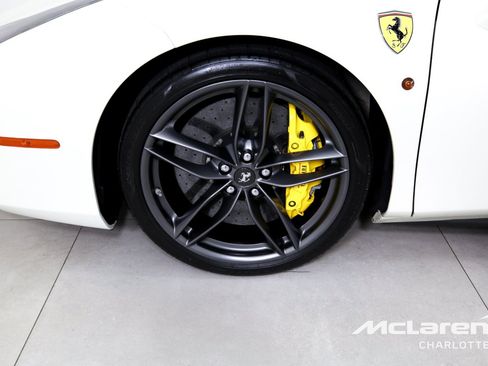 Used 2018 Ferrari 488 Spider RWD image 29