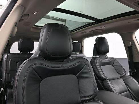 Used 2021 Lincoln Aviator Grand Touring w/ Equipment Group 302A image 18