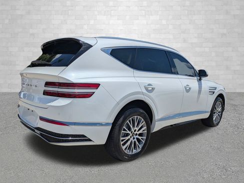 Used 2026 Genesis GV80 2.5T RWD image 2