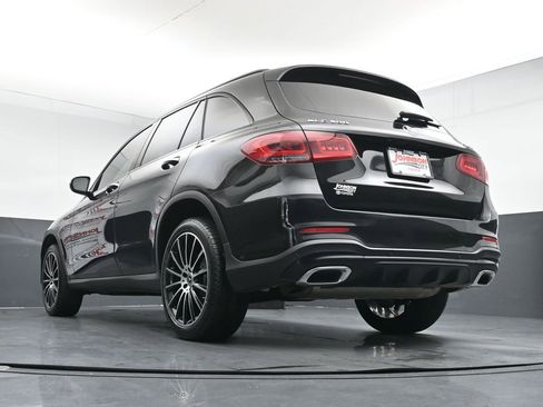 Used 2021 Mercedes-Benz GLC 300 4MATIC image 36