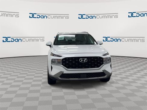 Used 2023 Hyundai Santa Fe SEL w/ Cargo Package image 3