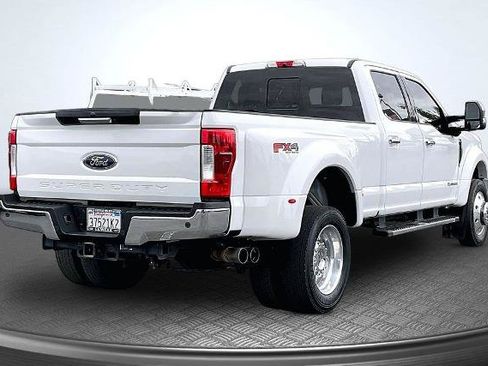 Certified 2018 Ford F450 Lariat w/ Chrome Package AWD/4WD image 2