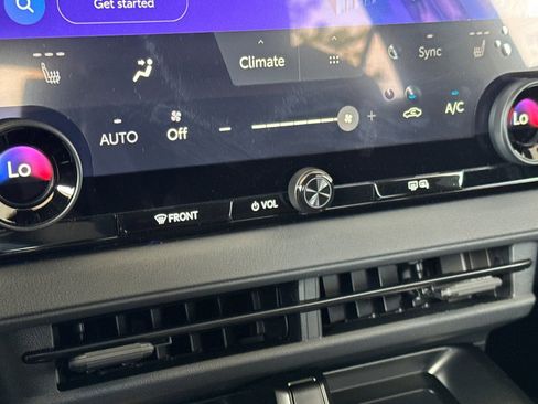 New 2026 Subaru Solterra Premium image 20