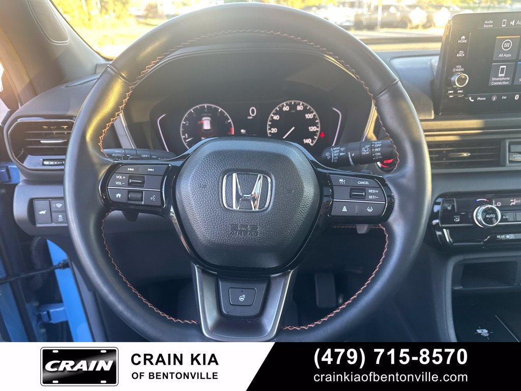 Used 2025 Honda Pilot TrailSport image 26