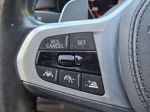 Used 2020 BMW M550i xDrive w/ Executive Package image 29