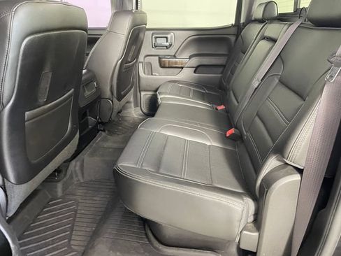 Used 2015 GMC Sierra 2500 Denali w/ Duramax Plus Package AWD/4WD image 11