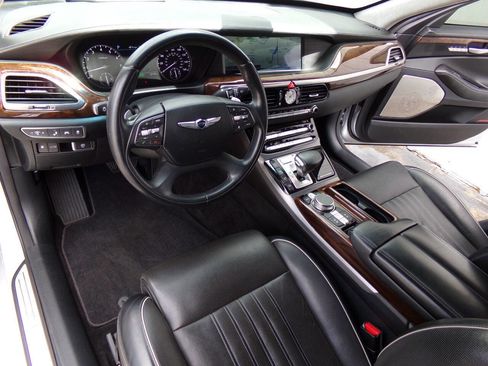 Used 2017 Genesis G90 5.0 Ultimate image 17