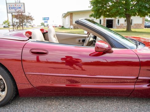Used 2003 Chevrolet Corvette Convertible w/ Preferred Equipment Group1 RWD image 39