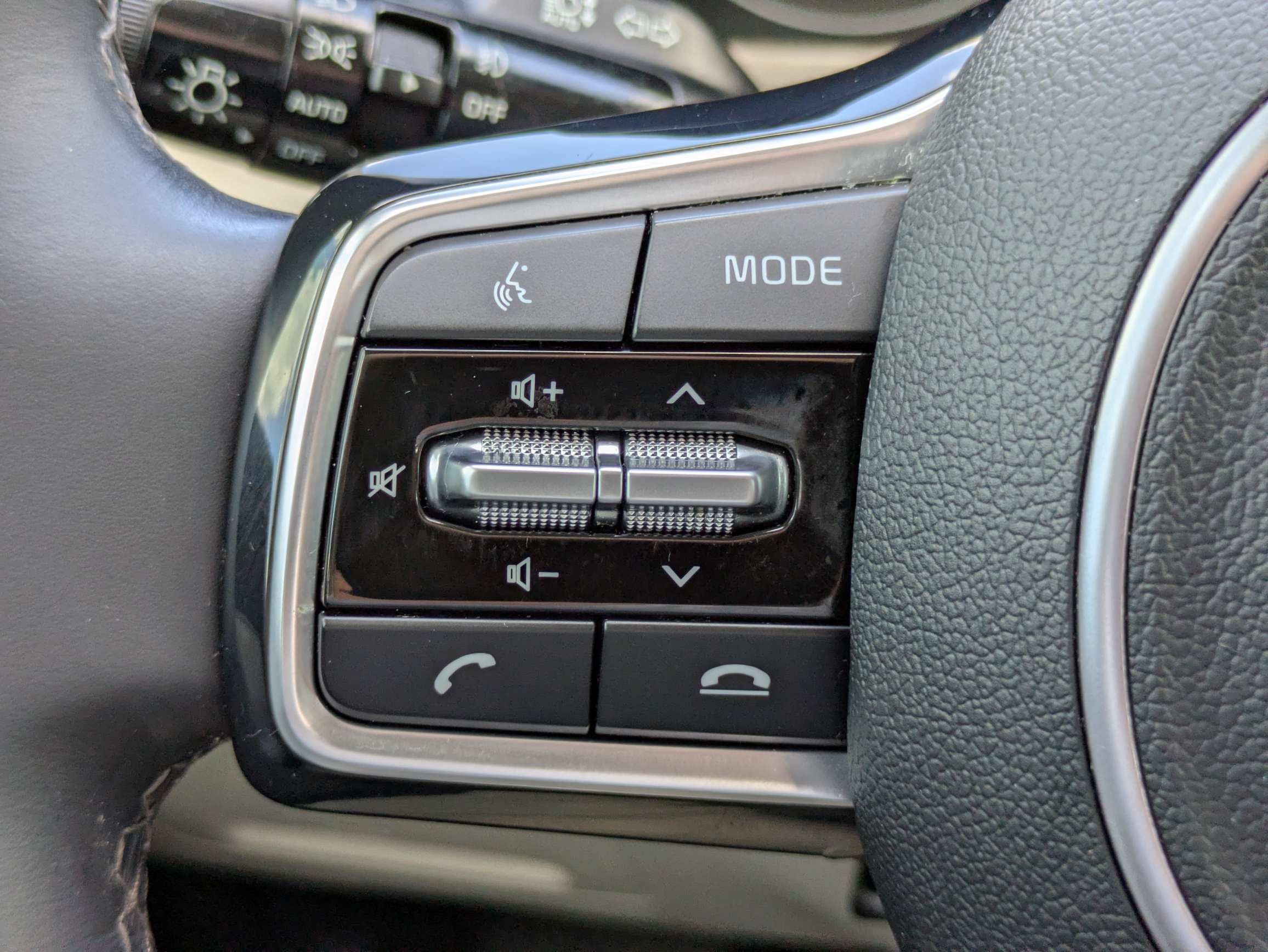 Certified 2023 Kia Sorento EX FWD image 24