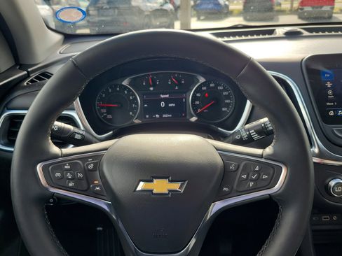Used 2024 Chevrolet Equinox LT image 20