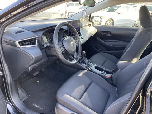 Used 2024 Toyota Corolla LE FWD image 11