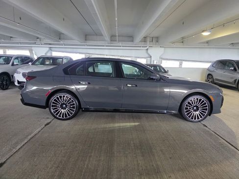 New 2026 BMW 760i xDrive w/ Executive Package AWD/4WD image 3