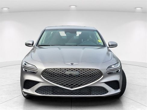 Used 2025 Genesis G70 2.5T image 2