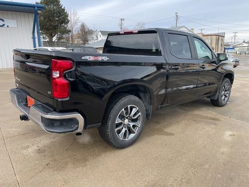 Used 2024 Chevrolet Silverado 1500 LT image 16