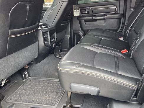 Used 2022 RAM 3500 Limited image 7