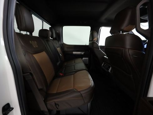 Used 2025 Ford F450 King Ranch w/ FX4 Off-Road Package image 14