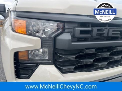 New 2026 Chevrolet Silverado 1500 Custom Trail Boss w/ Dark Appearance Package image 11