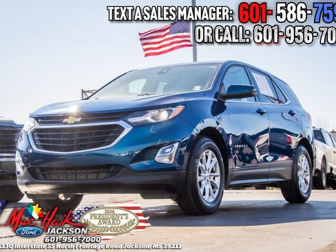 Used 2019 Chevrolet Equinox LT w/ Driver Convenience Package image 3