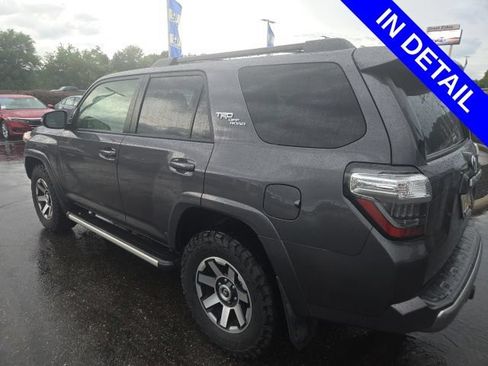 Used 2021 Toyota 4Runner TRD Off-Road Premium w/ Moonroof Package AWD/4WD image 5