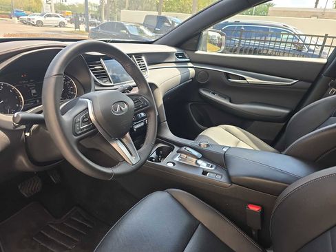 Used 2025 INFINITI QX55 Luxe w/ Cargo Package image 17