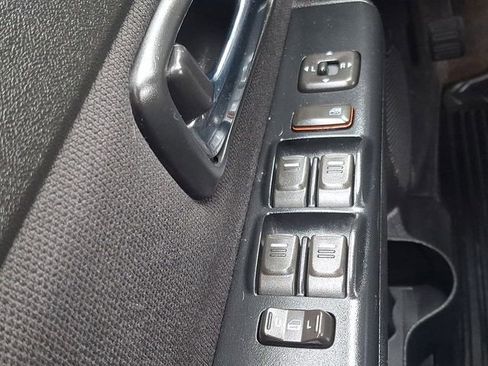 Used 2012 Chevrolet Colorado LT AWD/4WD image 19