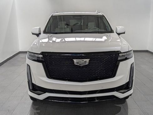 Certified 2024 Cadillac Escalade ESV Sport Platinum w/ LPO, ONYX Package image 3