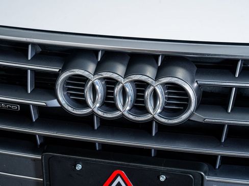 Used 2019 Audi Q5 2.0T Premium image 16