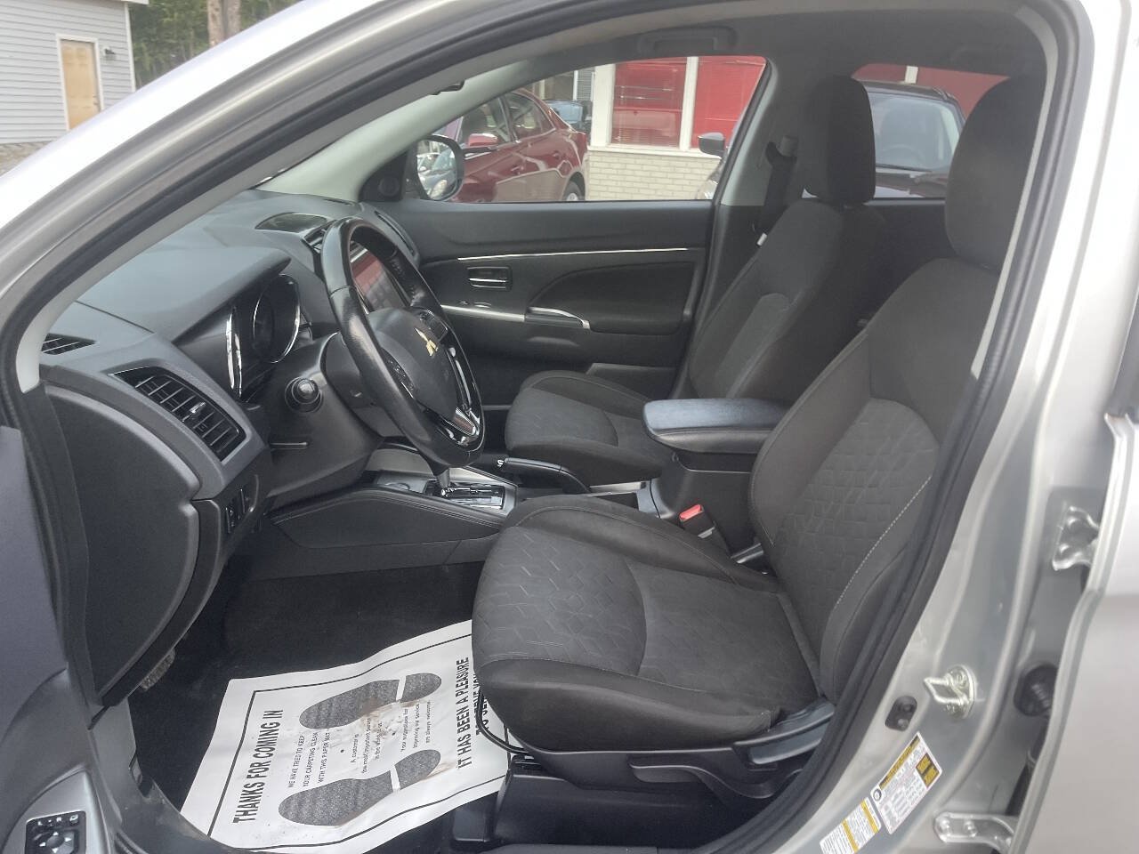 Used 2020 Mitsubishi Outlander Sport SE FWD image 12