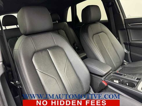 Used 2022 Audi Q3 2.0T Premium image 21